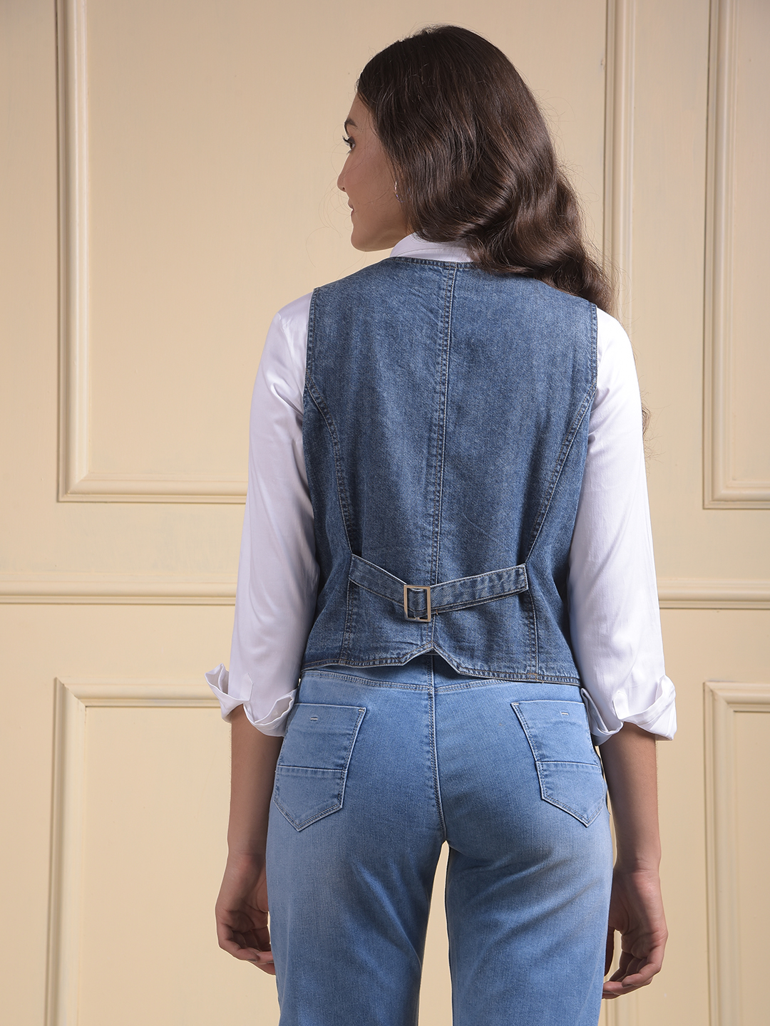 Numero Uno Women Solid Slim Fit Waistcoat